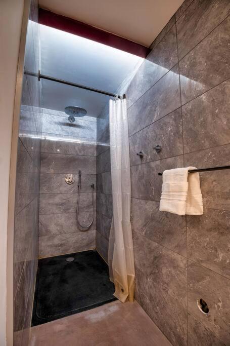 Apartament L'Industriel - Parking Prive Reims Zewnętrze zdjęcie